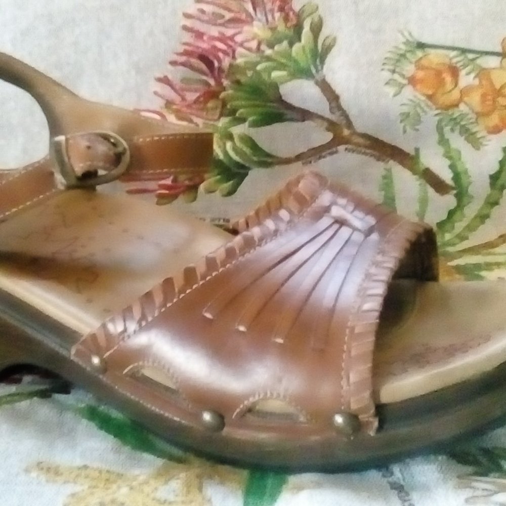 Dansko Vintage 70's Look Sandals - 40 - EUC